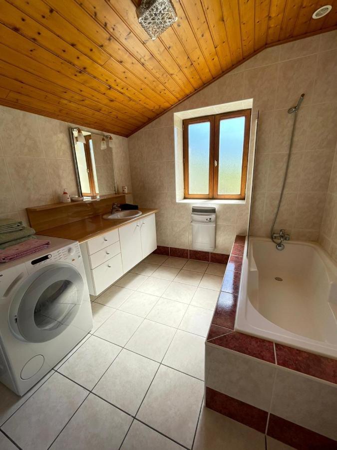 Orchidee 1 Et 2_ Depart De Randonnees Vila Mariac Exterior foto